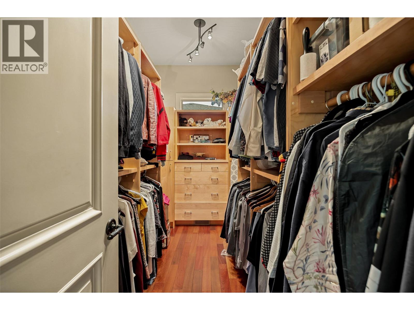 620 Arbor View Drive - 24
