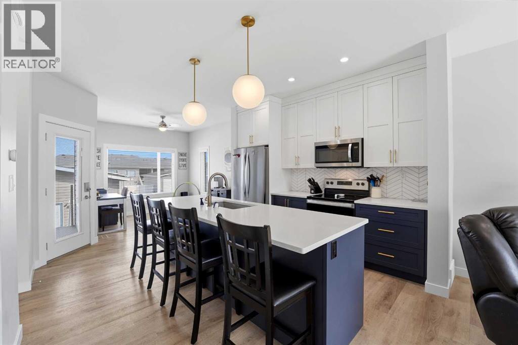 Single Family House Bi-level for Sale in  Evergreen Way Evergreen Red Deer 