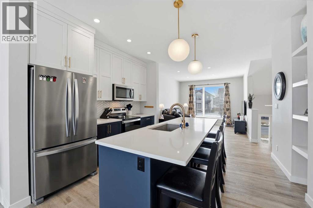 Single Family House Bi-level for Sale in  Evergreen Way Evergreen Red Deer 