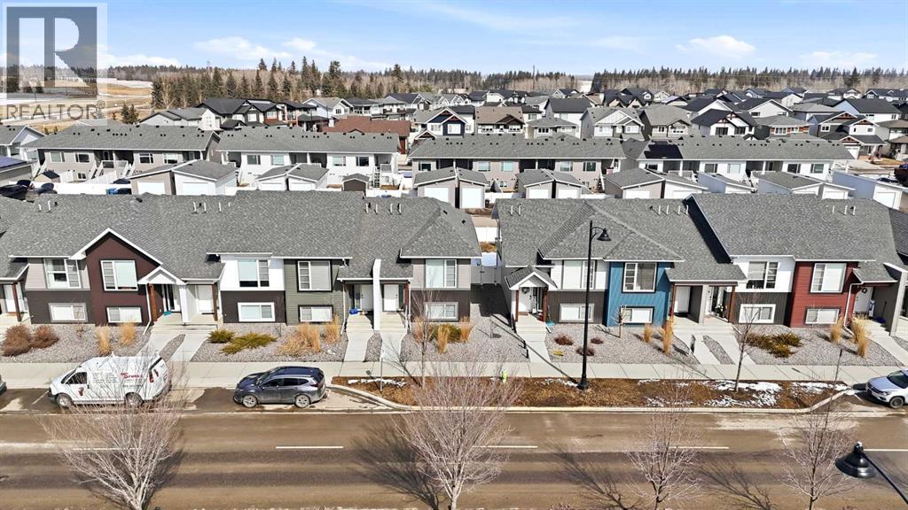 Single Family House Bi-level for Sale in  Evergreen Way Evergreen Red Deer 