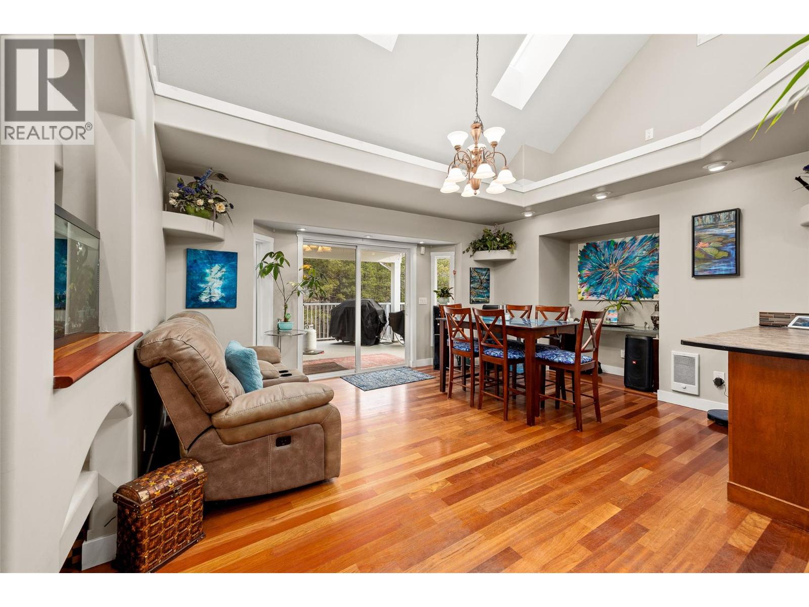  674 Muir Road, Kelowna