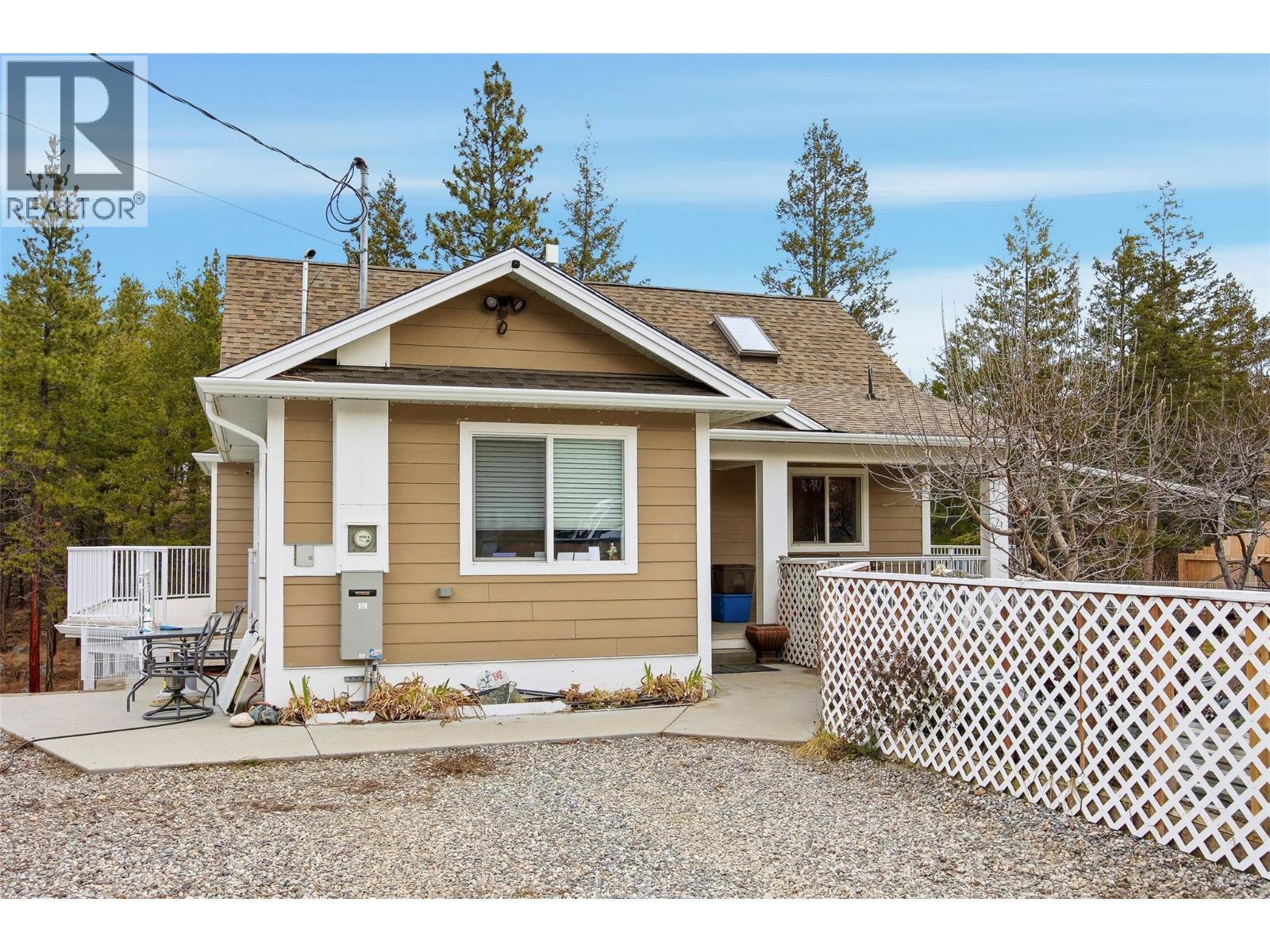  674 Muir Road, Kelowna