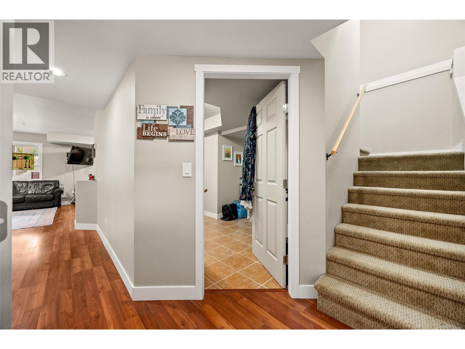  674 Muir Road, Kelowna