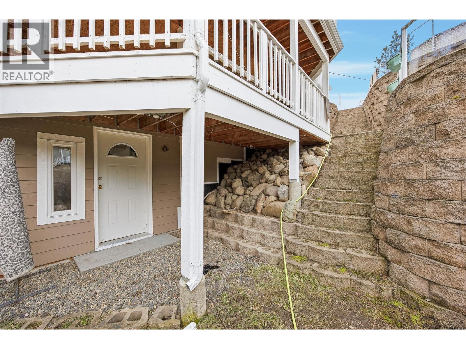  674 Muir Road, Kelowna