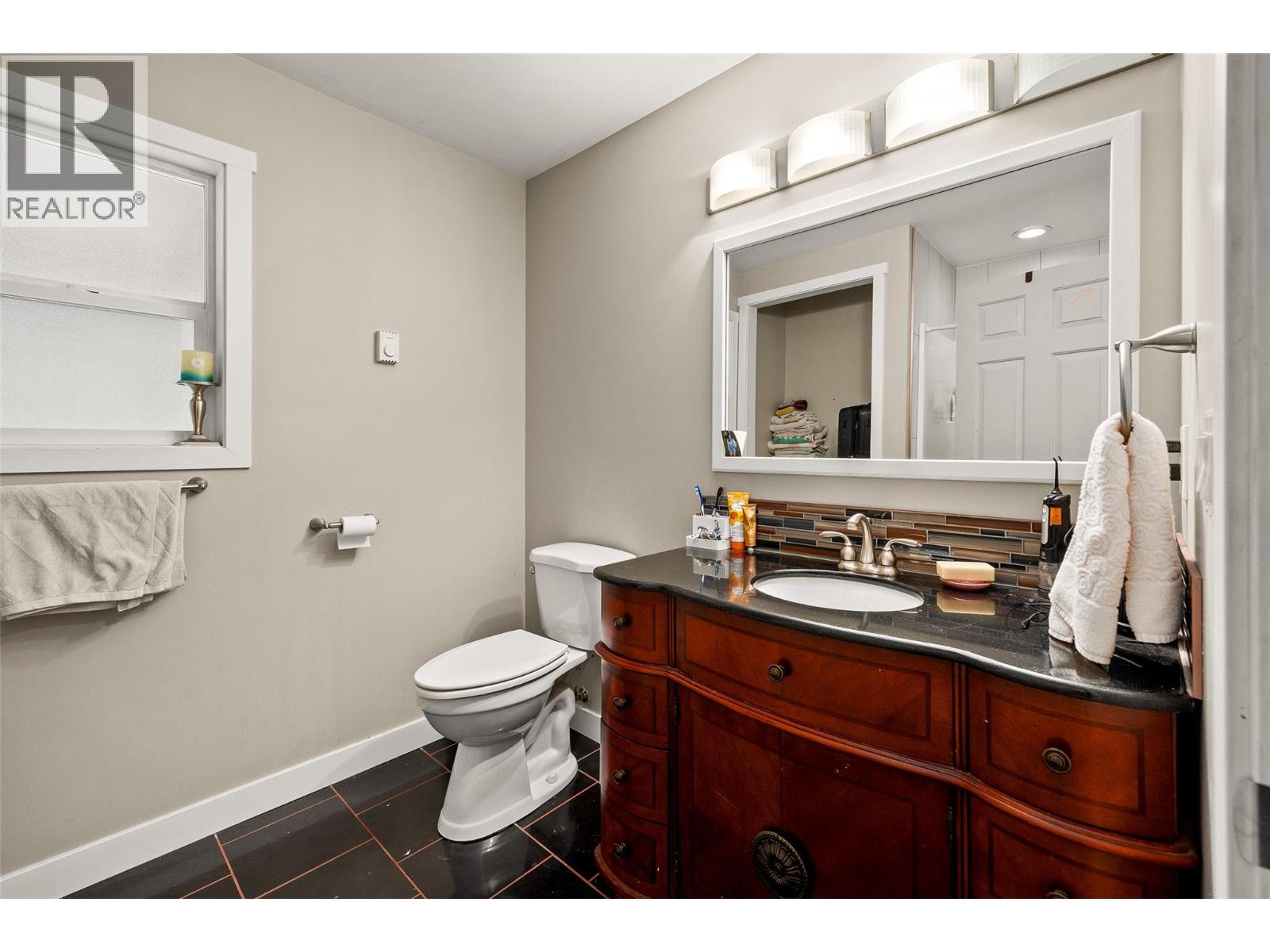  674 Muir Road, Kelowna