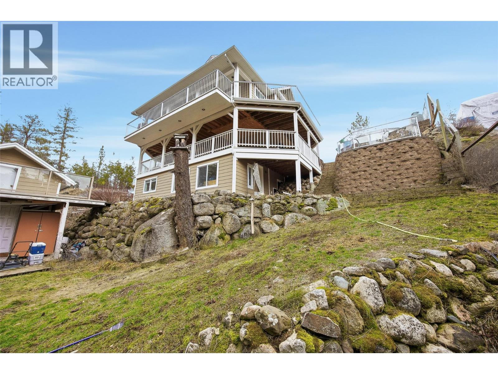  674 Muir Road, Kelowna