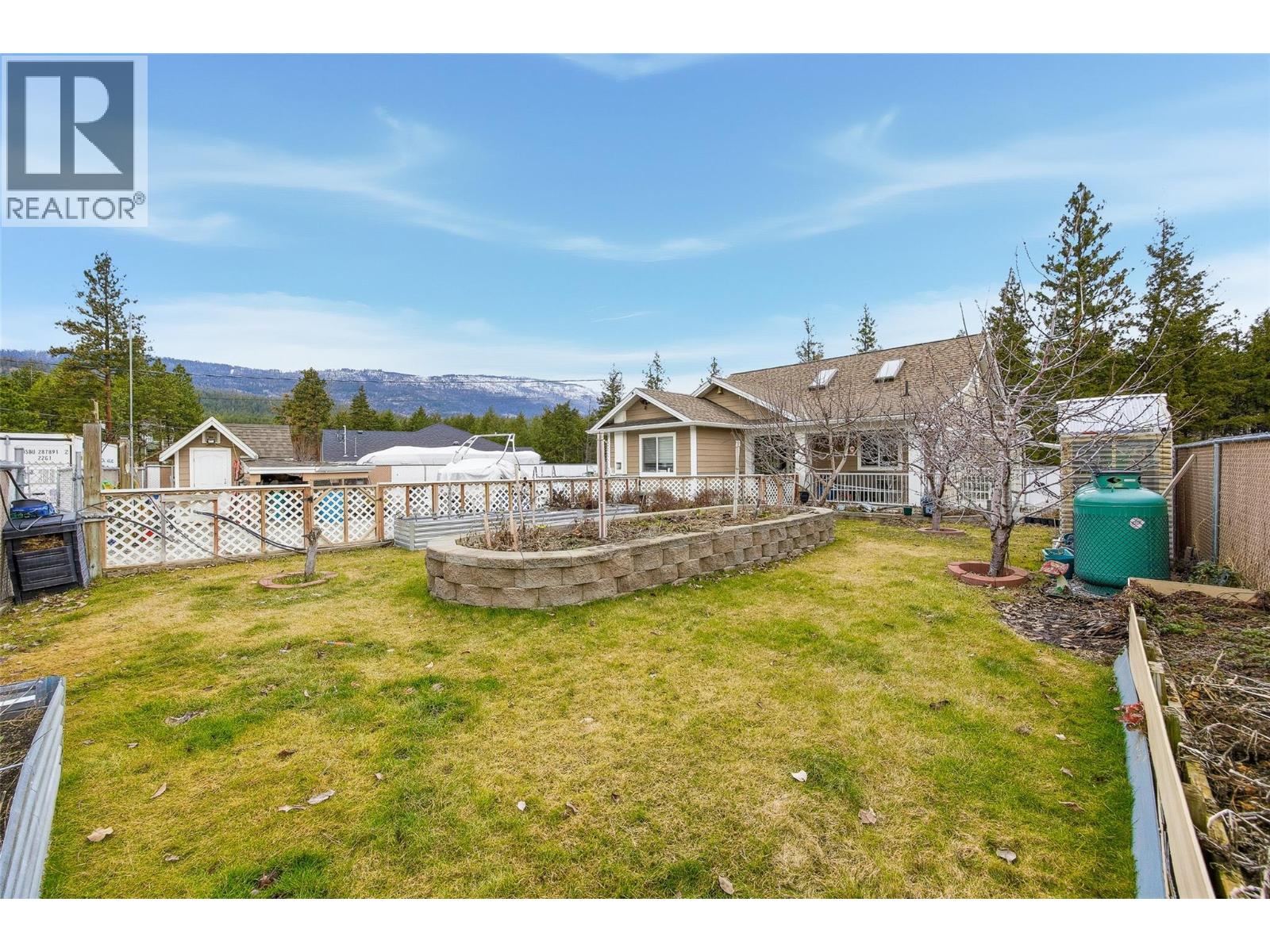  674 Muir Road, Kelowna