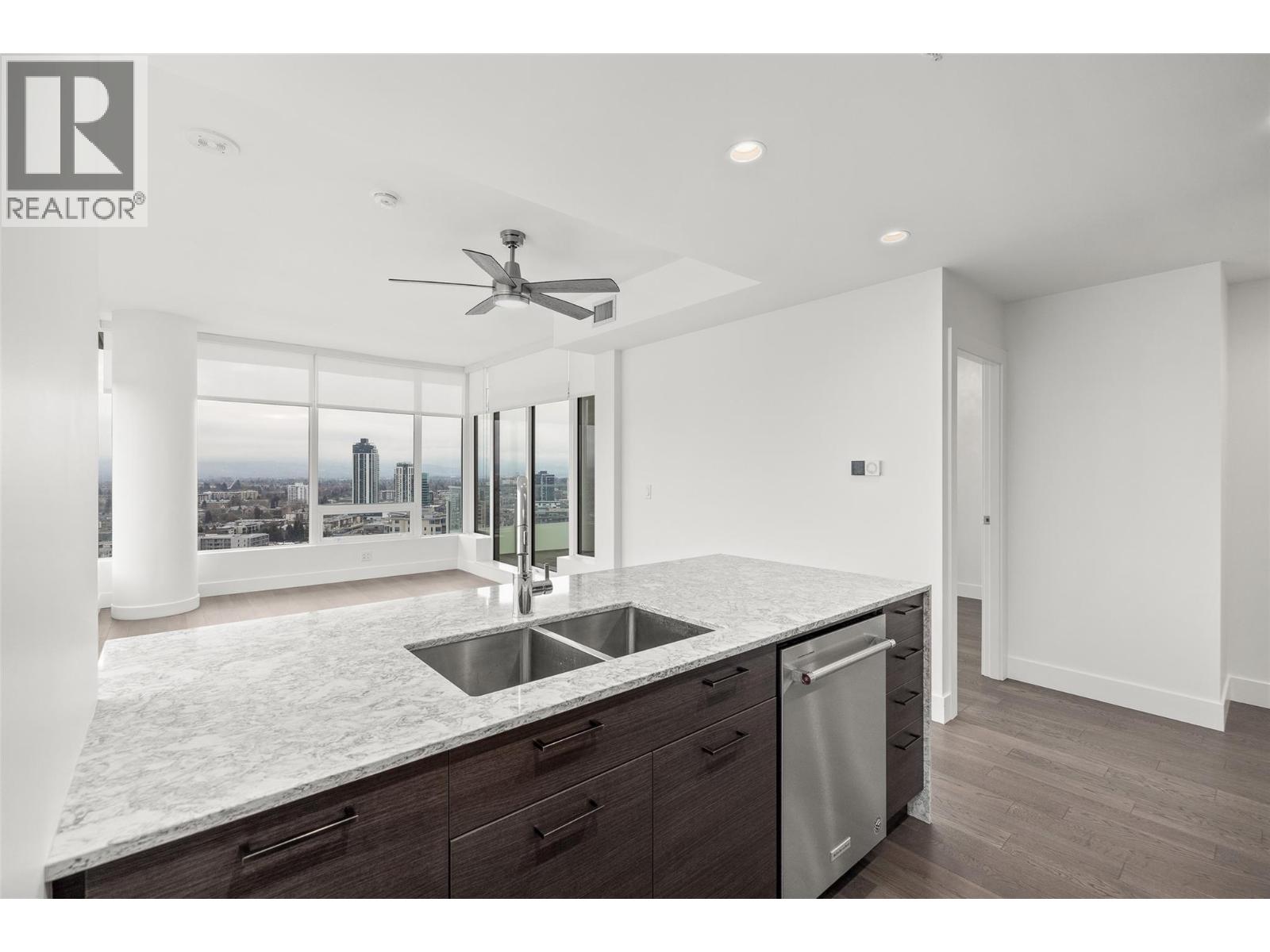 2202 1191 Sunset Drive, Kelowna