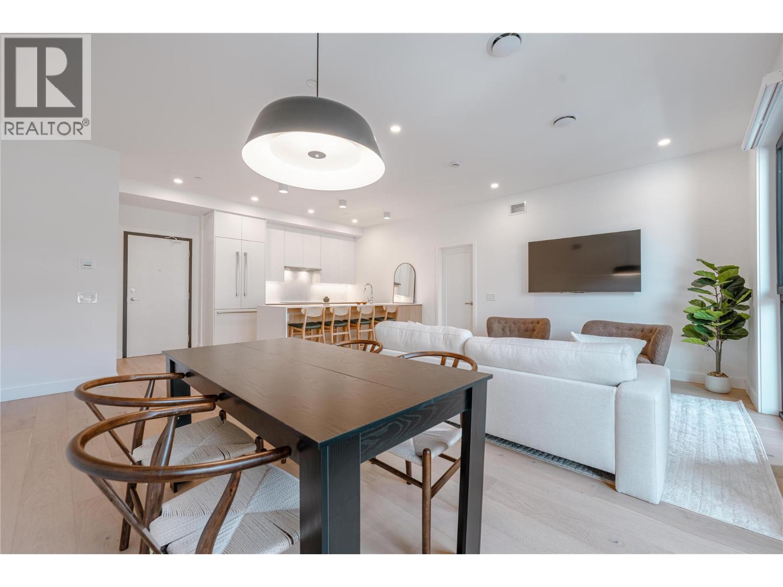 #2503 1702 COURSIER AVENUE - 17