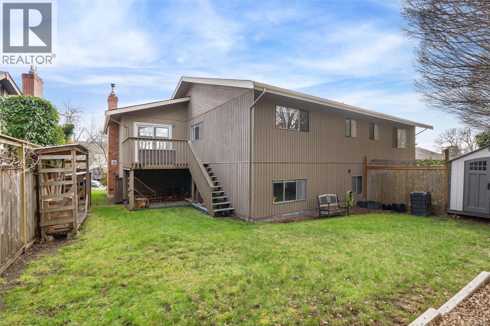 890 DENFORD CRES - 51