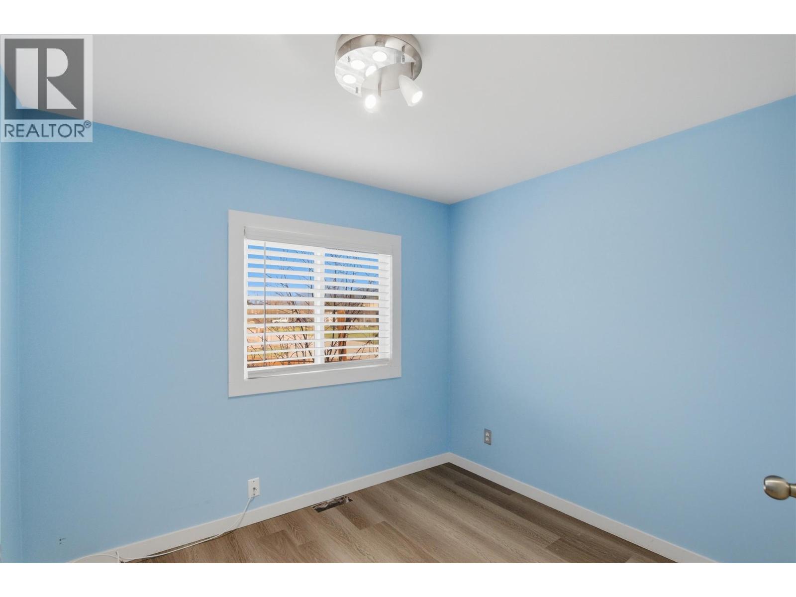 #26 159 ZIRNHELT ROAD - 19