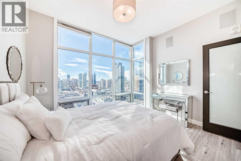 #1802 530 12 AVENUE SW - 13