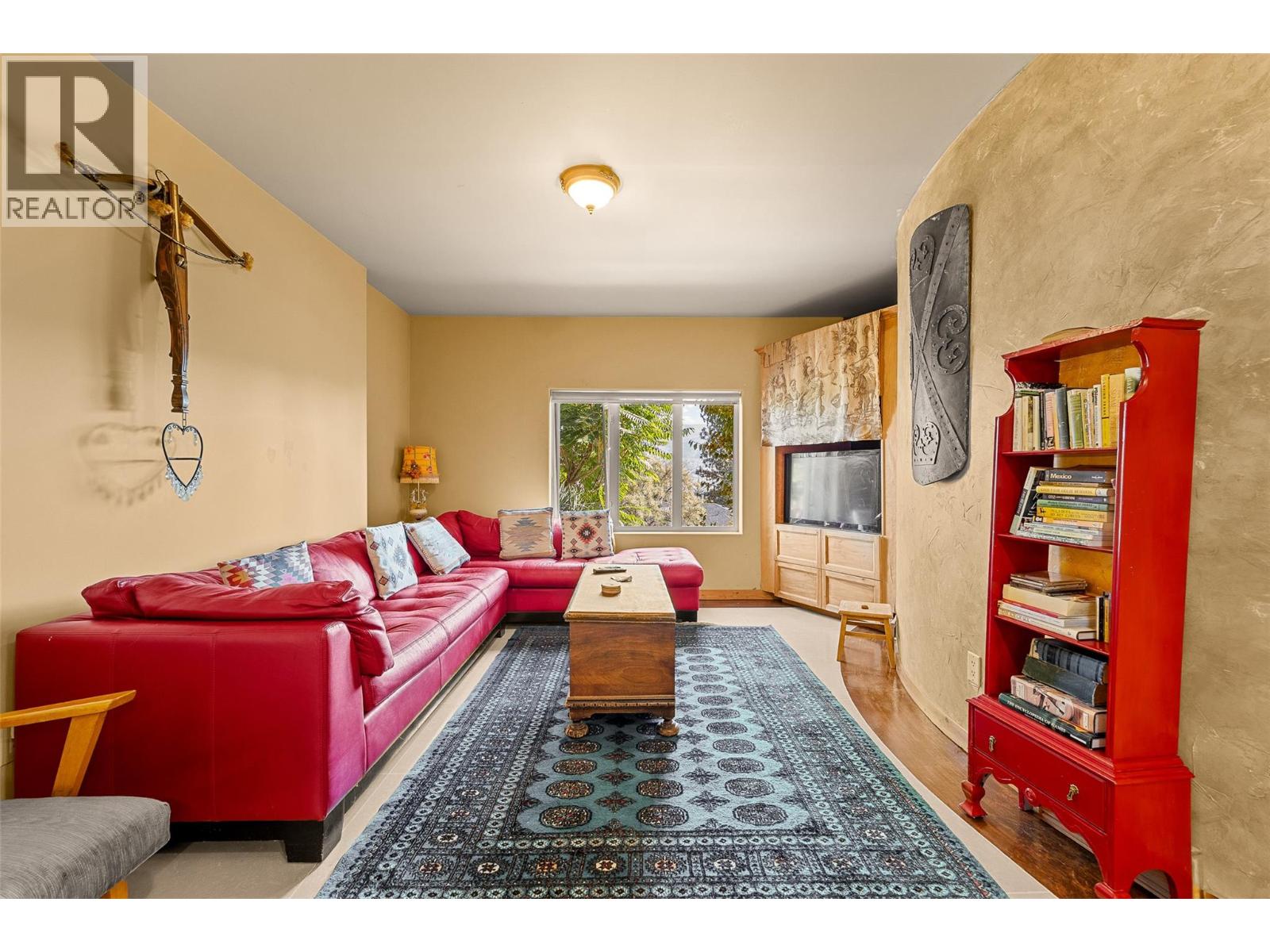 4610 PONDEROSA DRIVE - 42