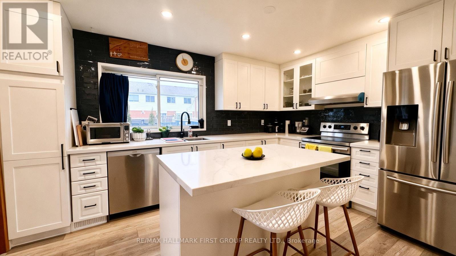 141 - 1010 GLEN STREET