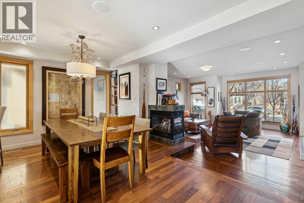 Single Family House for Sale in  Westmount Road NW West Hillhurst Calgary 