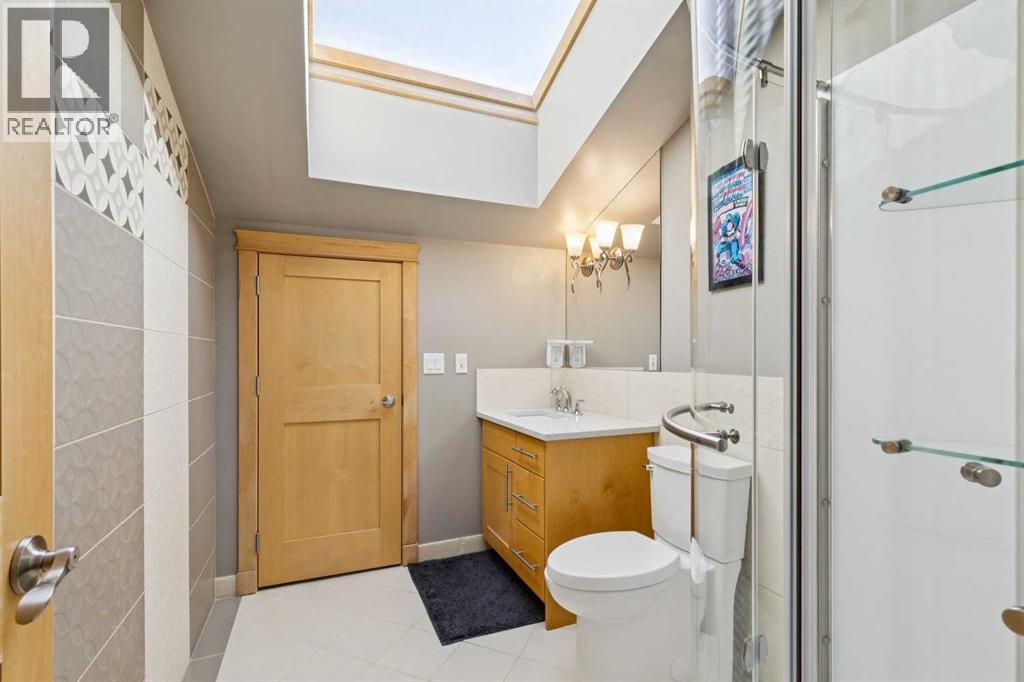 Single Family House for Sale in  Westmount Road NW West Hillhurst Calgary 