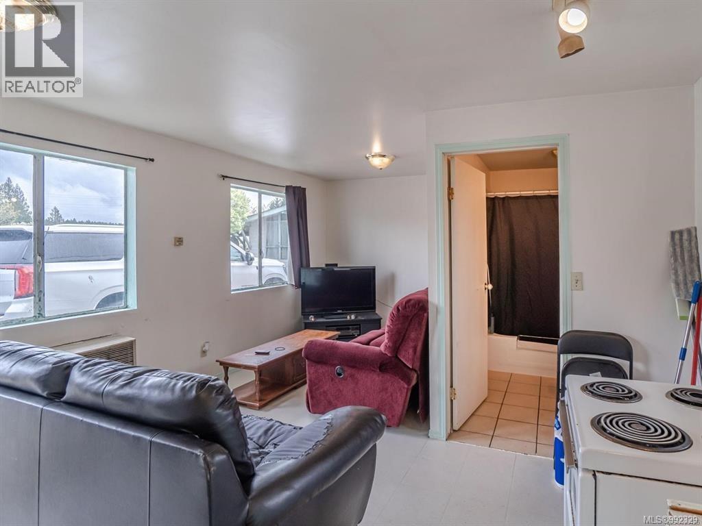 this image is the same, except furniture in all units except the 2 SFDs