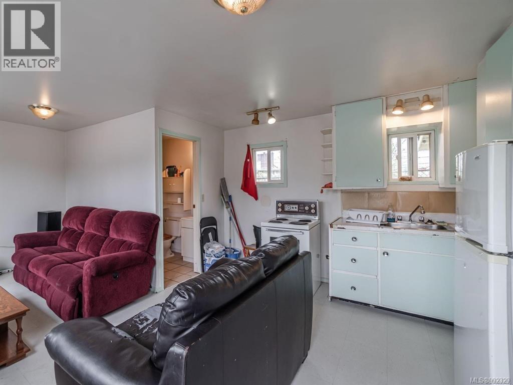 this image is the same, except furniture in all units except the 2 SFDs