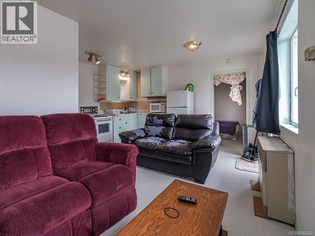 this image is the same, except furniture in all units except the 2 SFDs