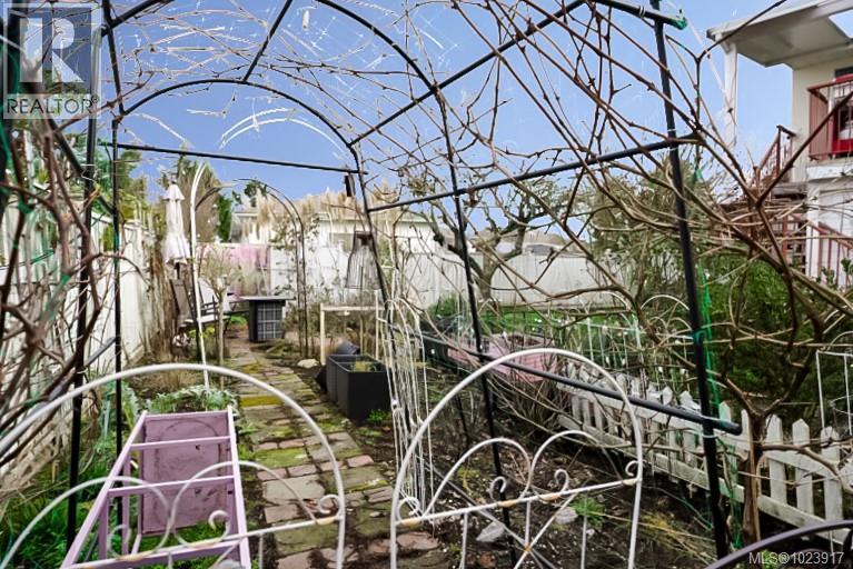 511 PANORAMA PL - 53