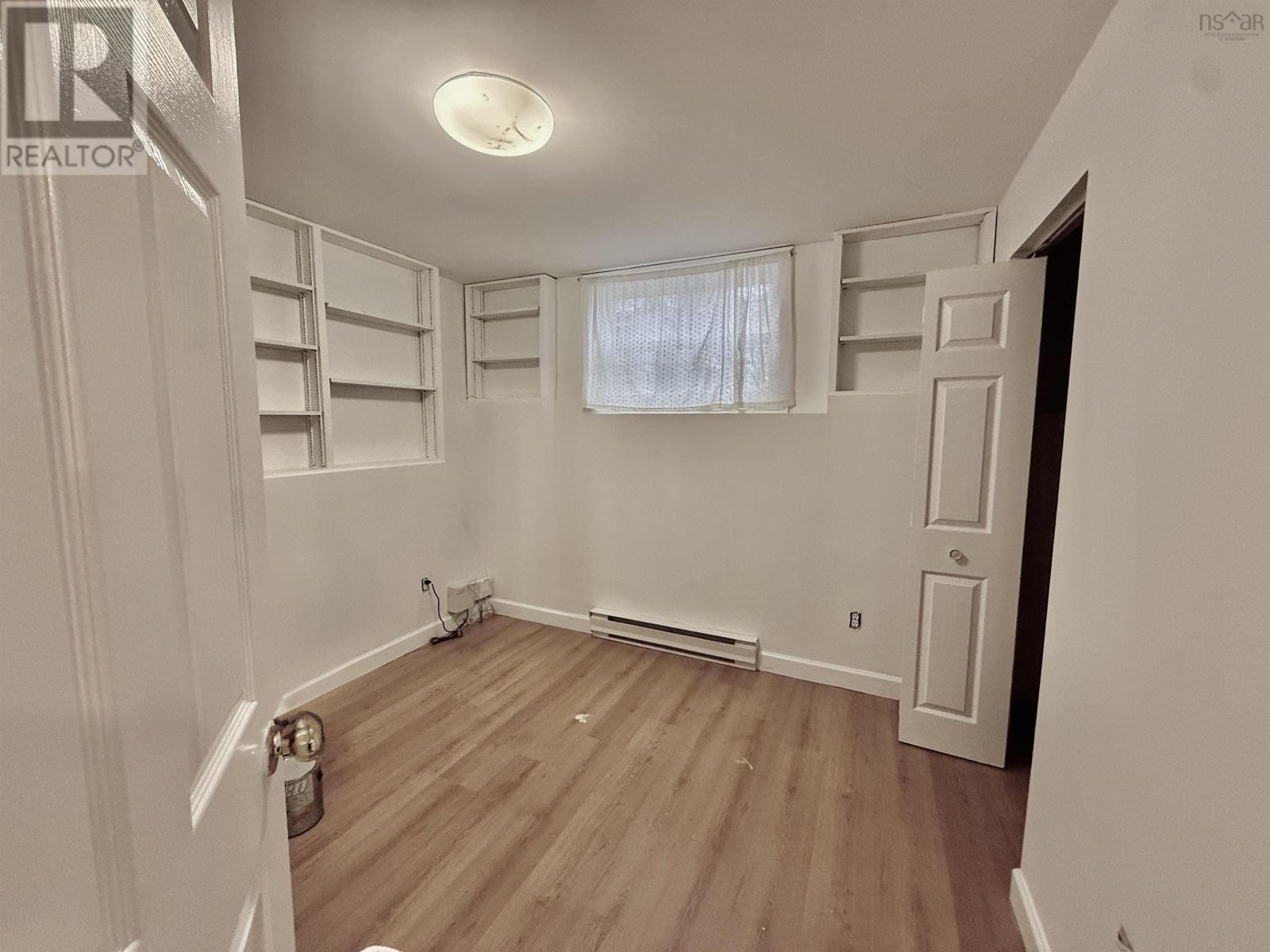 Property 22 of 28 of 16 Mathers Court