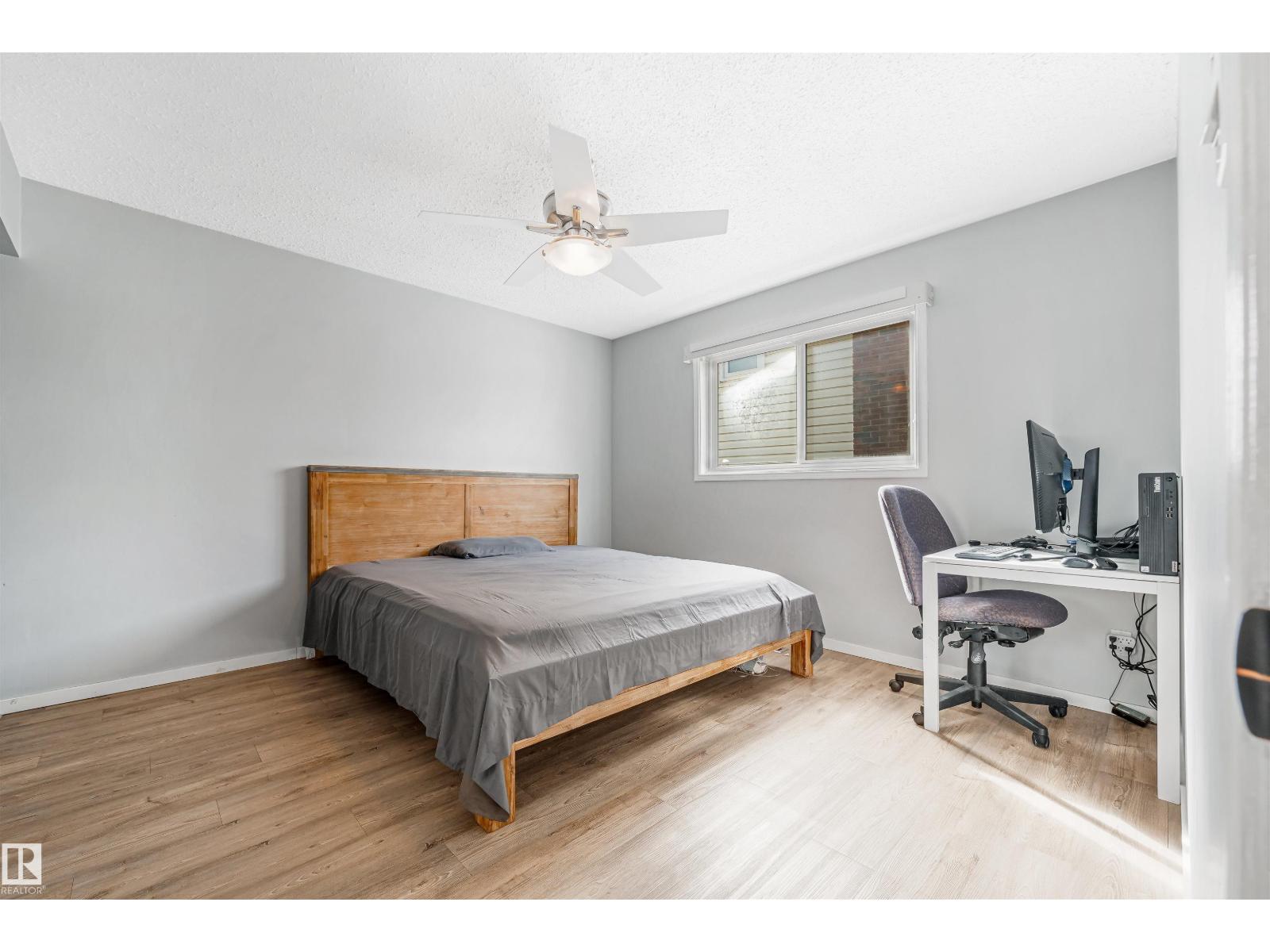 2437 89 ST NW, Edmonton