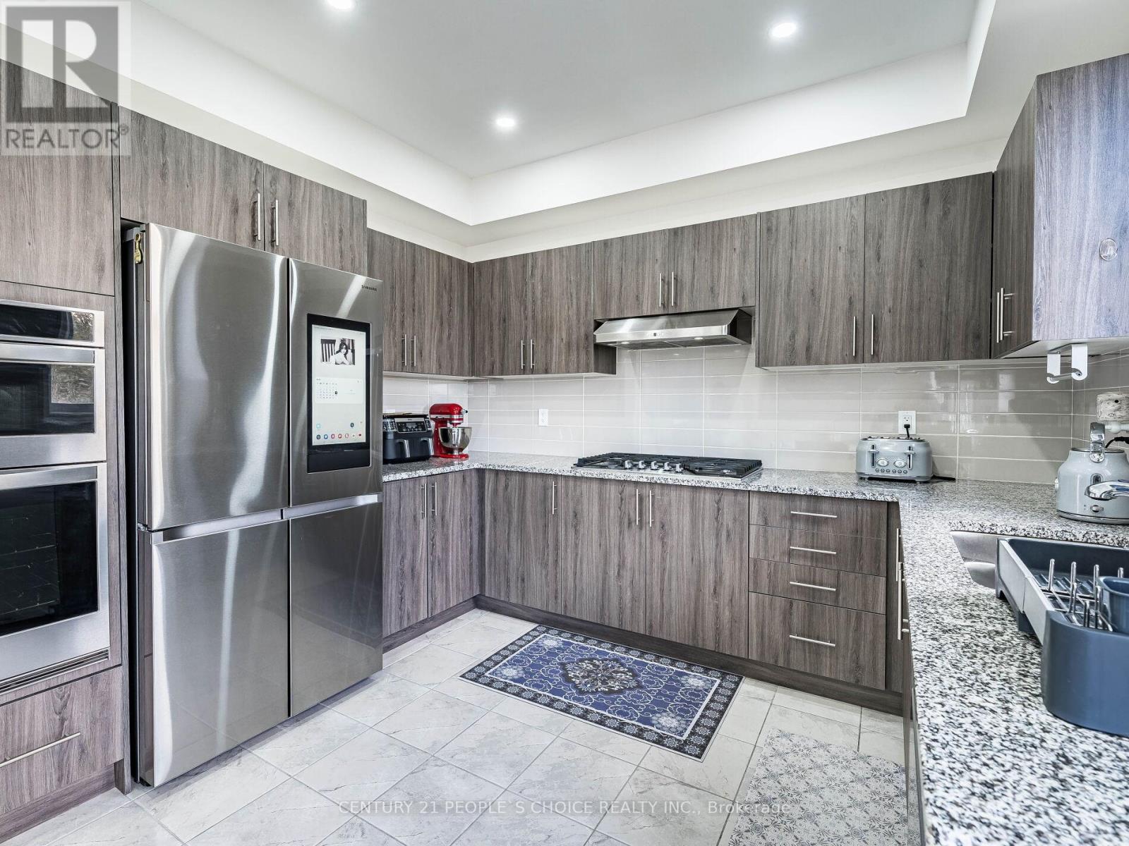 257 DUNCAN STREET - 11