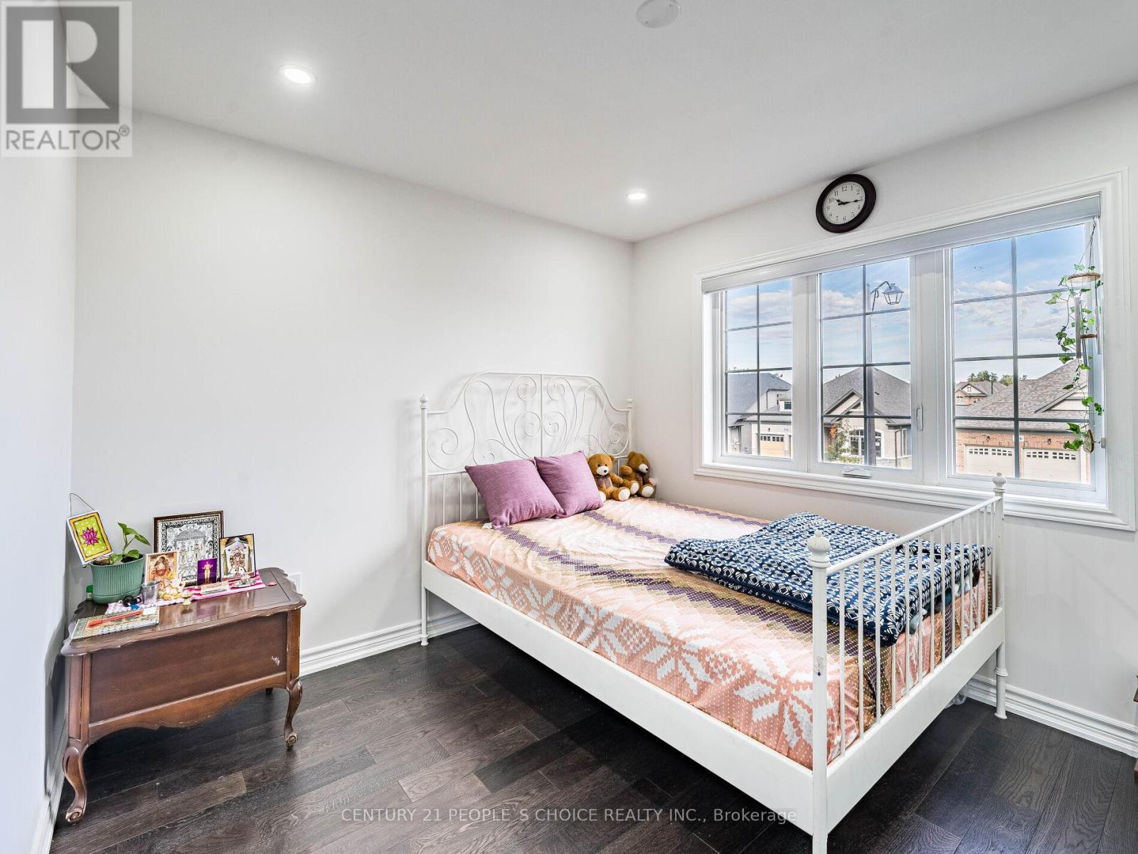 257 DUNCAN STREET - 17