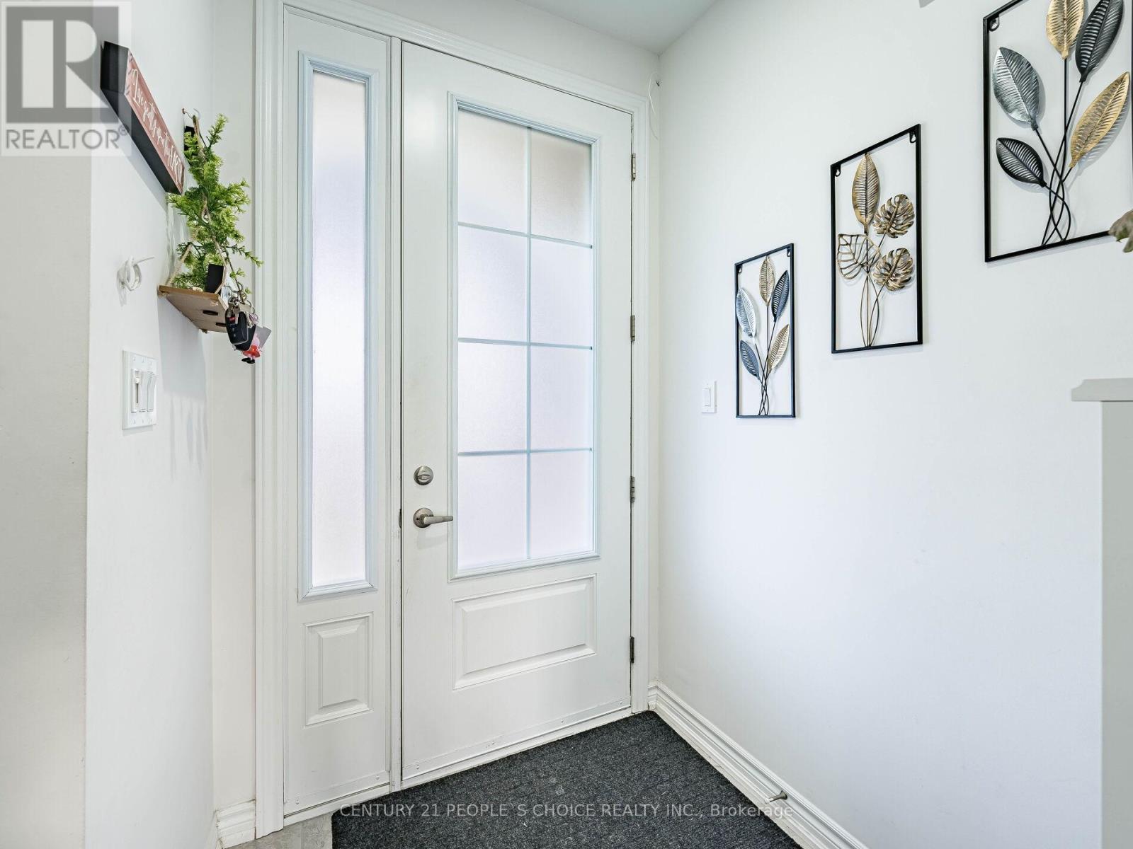 257 DUNCAN STREET - 3