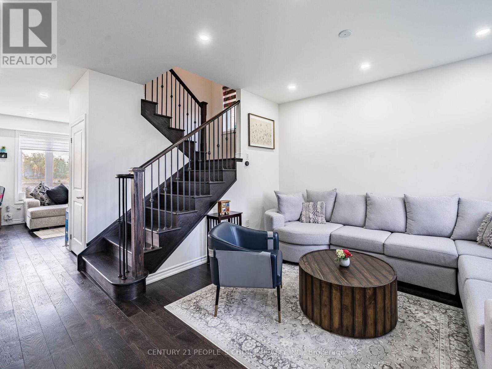 257 DUNCAN STREET - 4