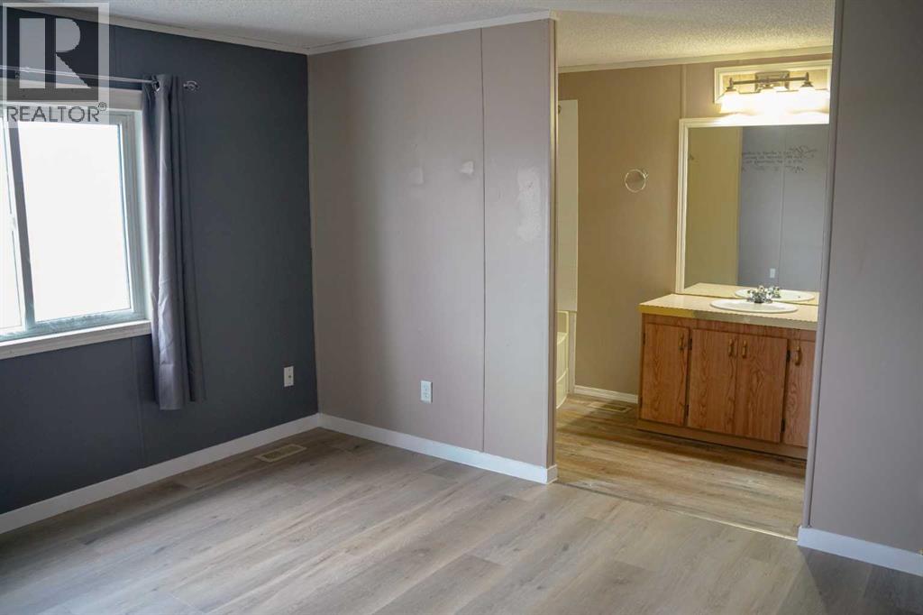 
          0 Cactus Court
            <br/>
            <span>Rural Newell, County of</span>
            , 
            <span>AB</span>
             <span>T1R0S2</span>
        