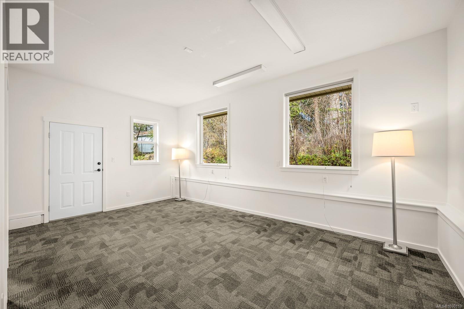 176 Webb Rd, Courtenay