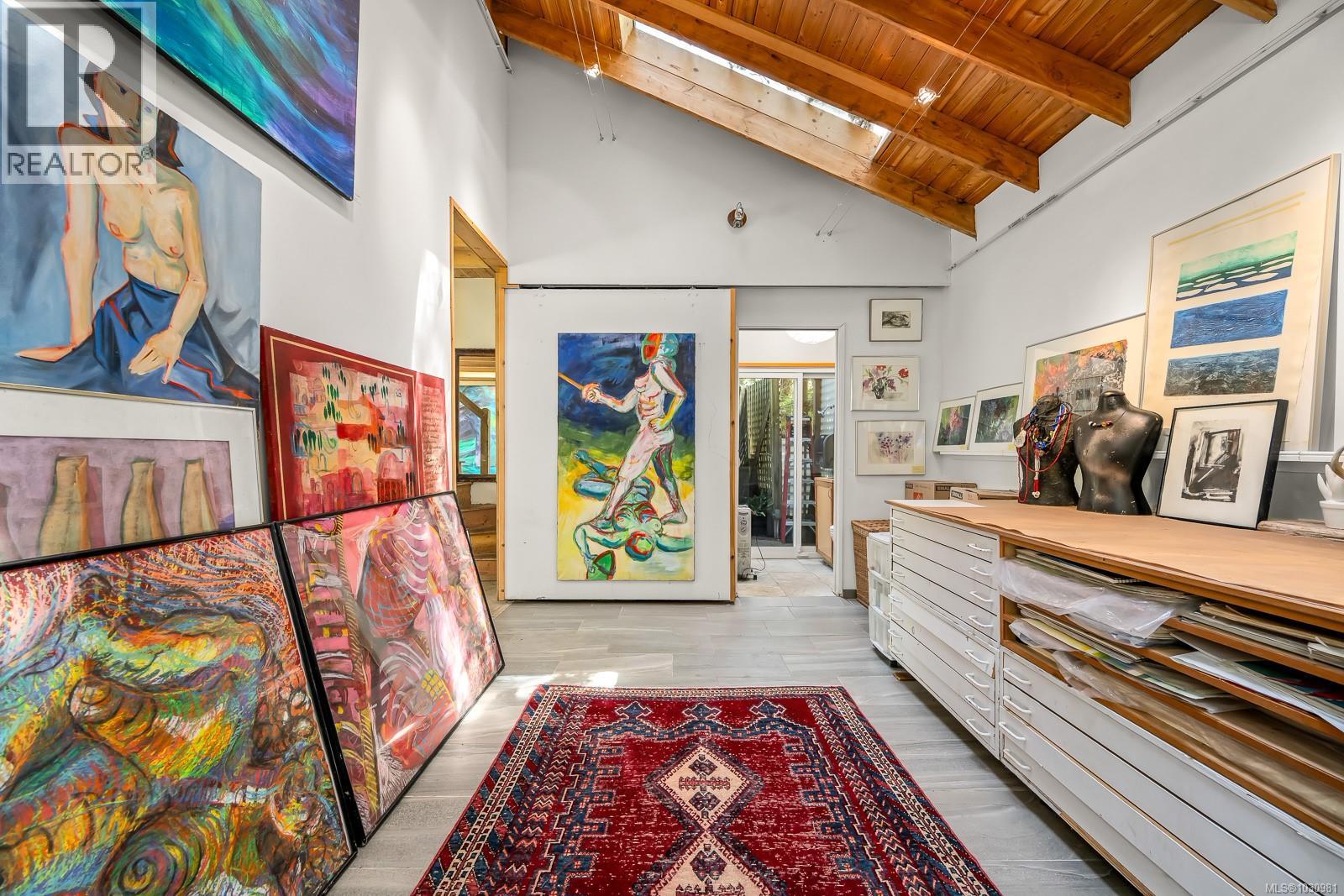 7555 Central Rd - 22