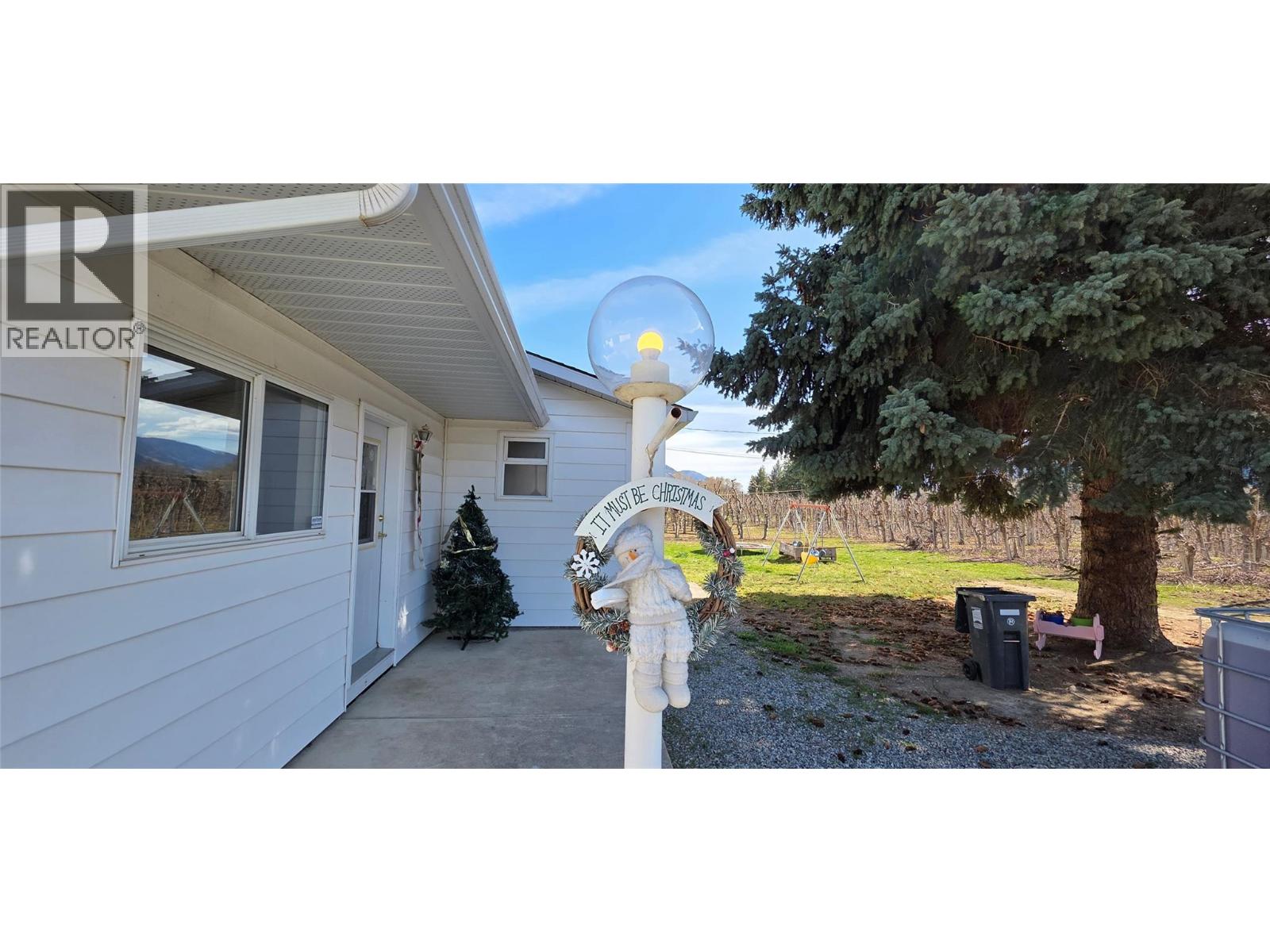 2292 Agar Road, Cawston