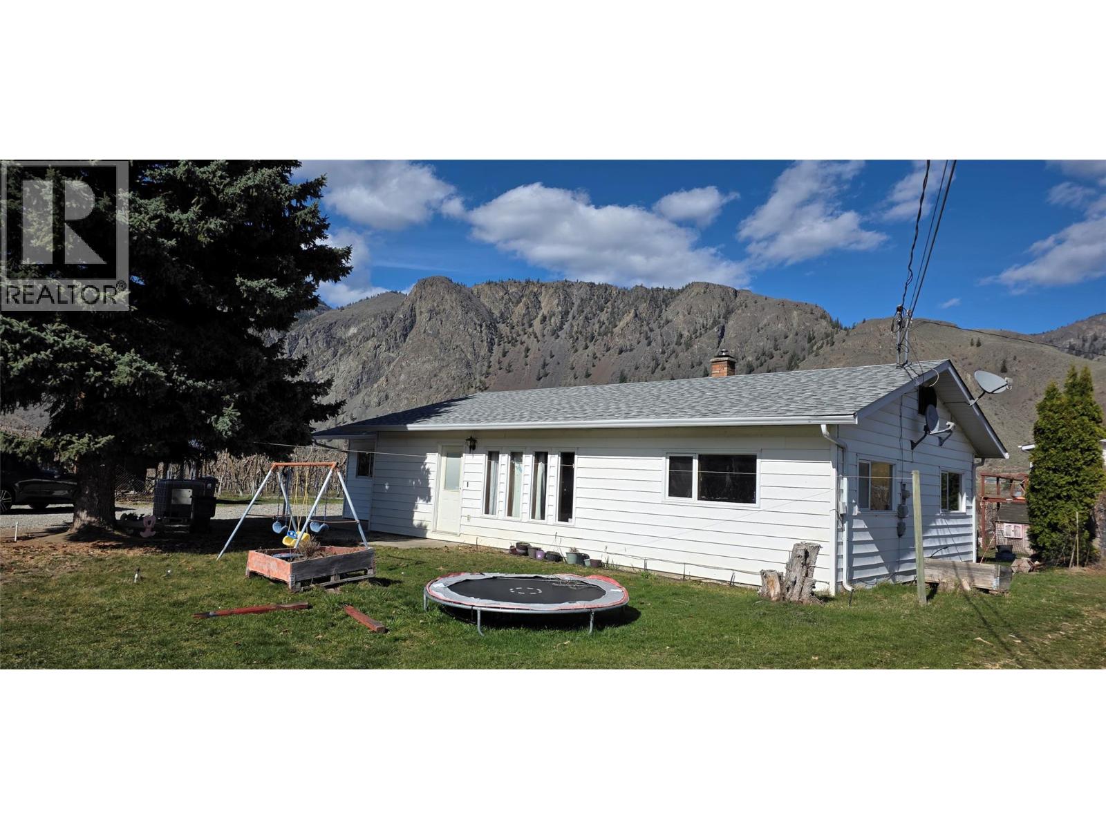 2292 Agar Road - 3