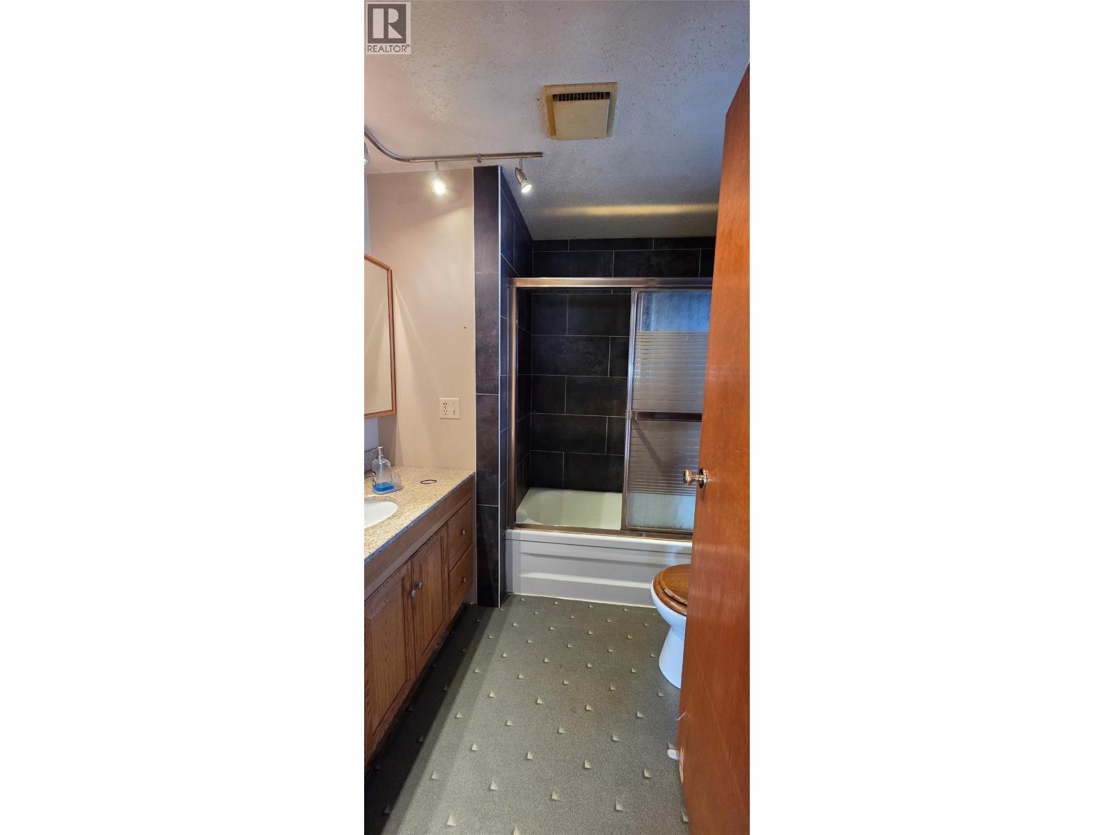 2292 Agar Road, Cawston