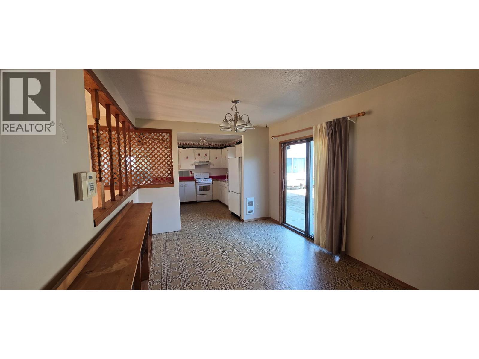 2292 Agar Road, Cawston