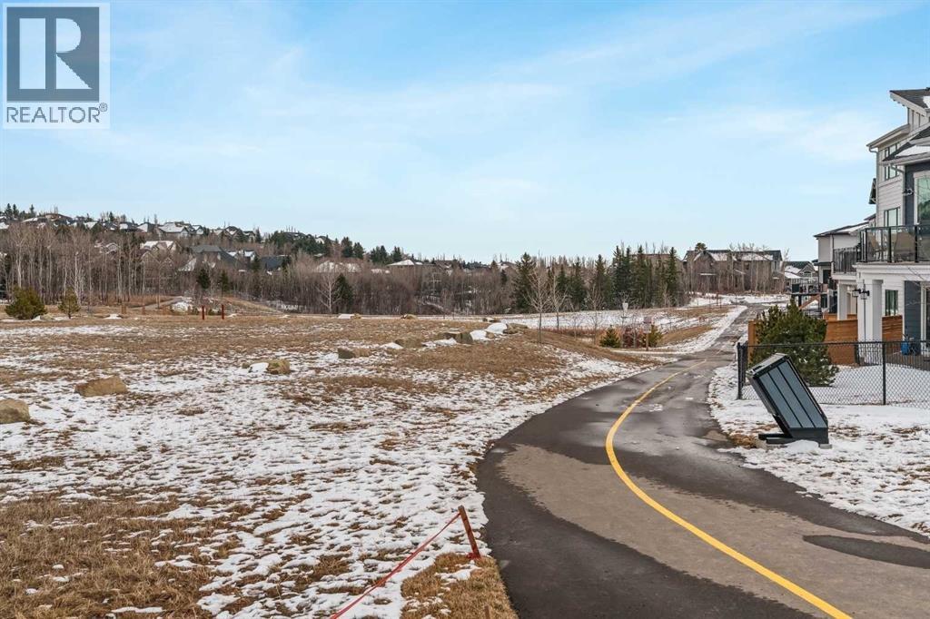 Single Family House for Sale in  Spring Willow Close SW Springbank Hill Calgary 