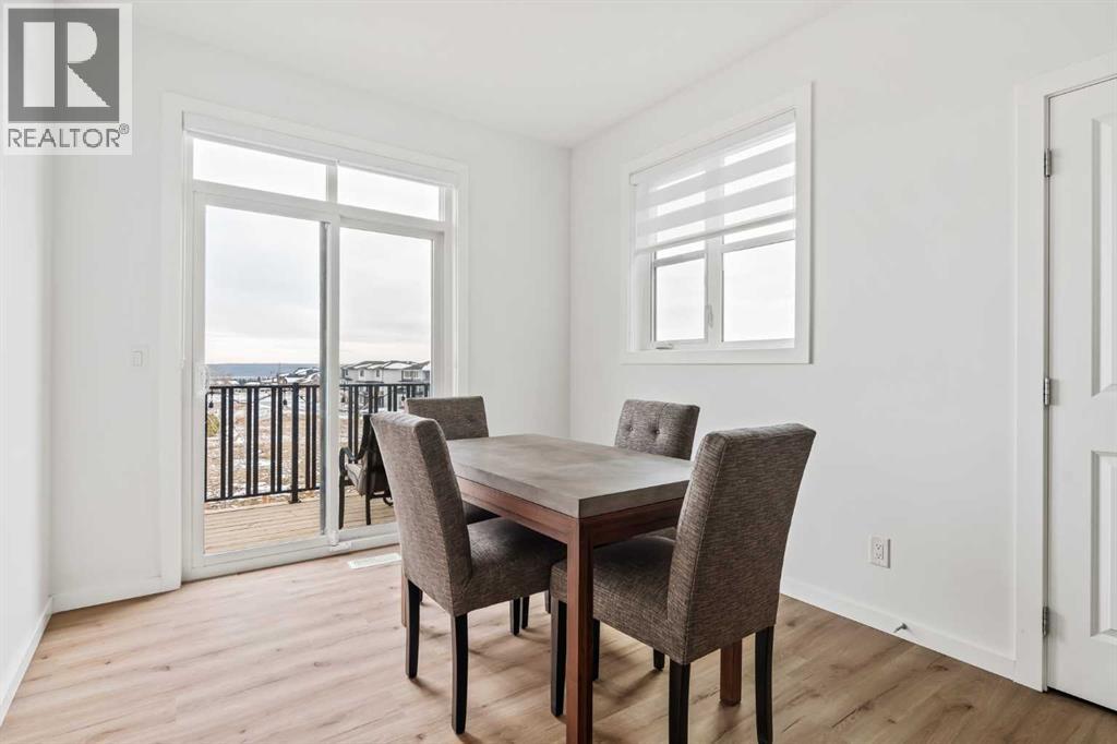 Single Family House for Sale in  Spring Willow Close SW Springbank Hill Calgary 