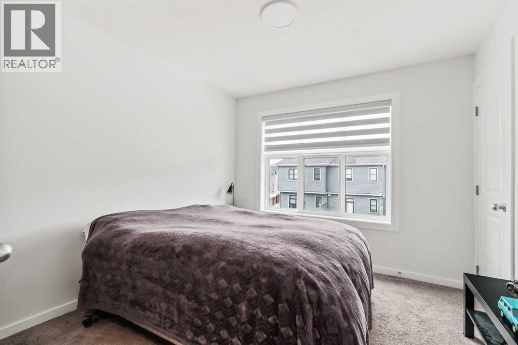 Single Family House for Sale in  Spring Willow Close SW Springbank Hill Calgary 