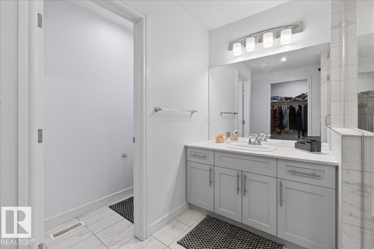 13072 211 ST NW, Edmonton