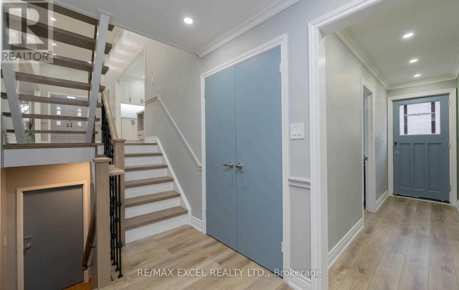 20 GARDEN AVENUE - 25