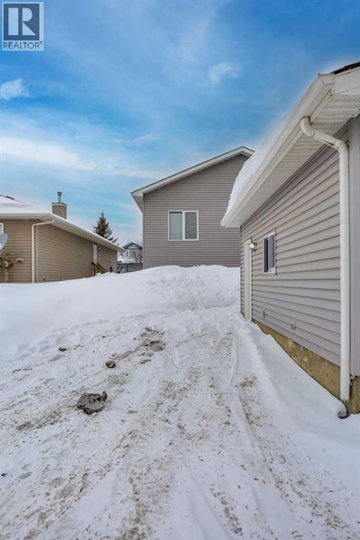 322 Plamondon Drive, Fort McMurray
