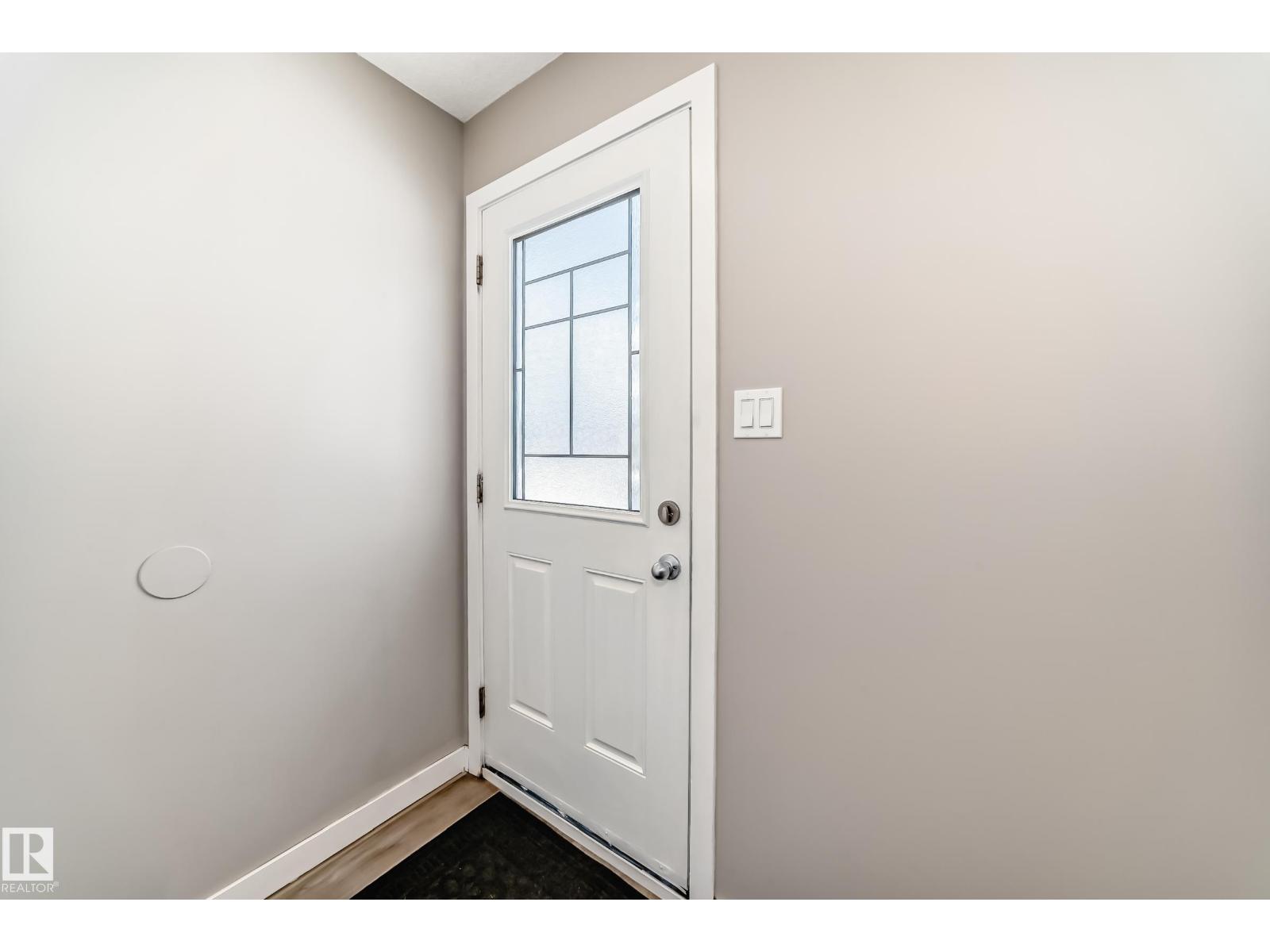 10327 150 ST NW - 3
