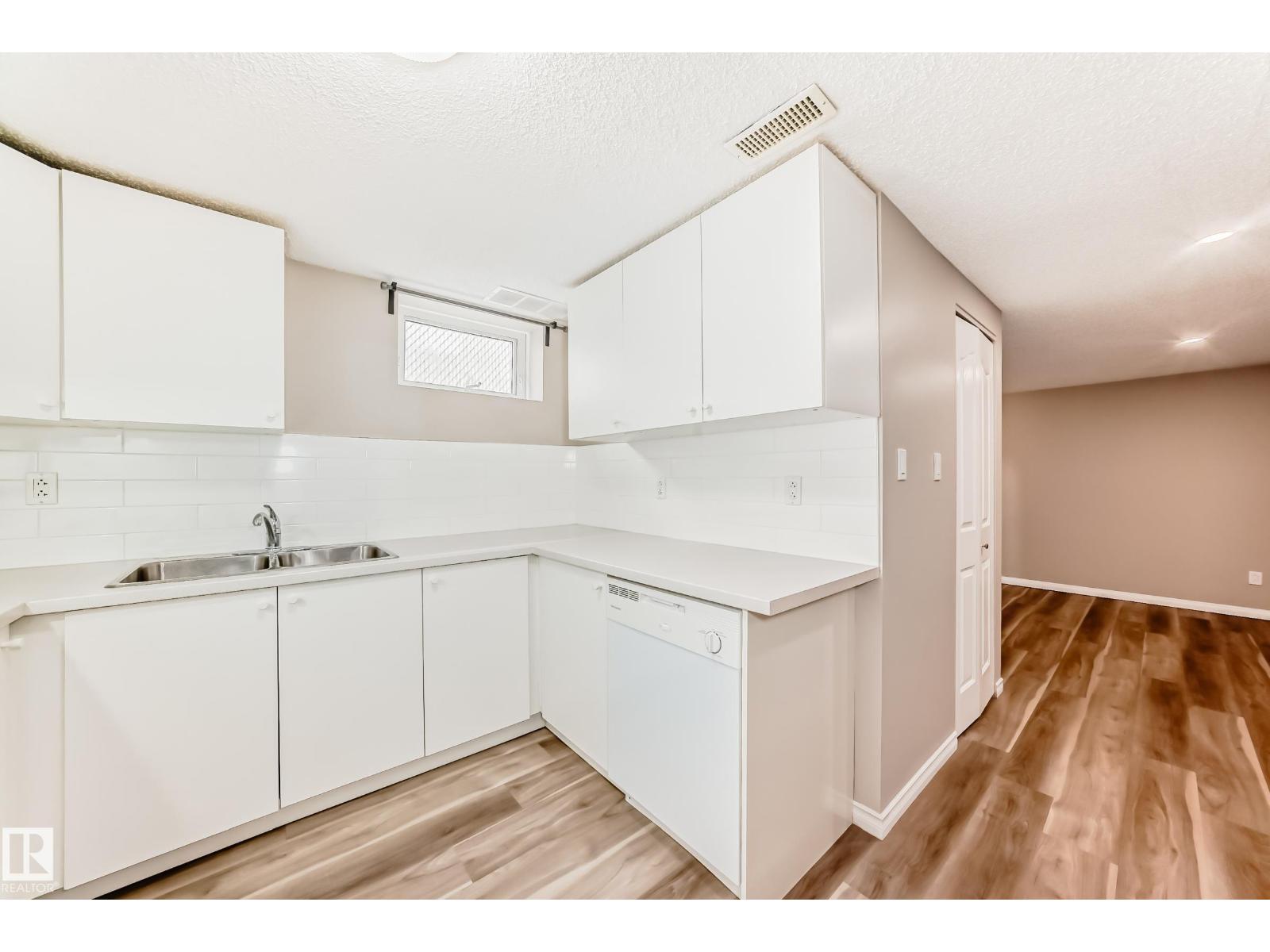 10327 150 ST NW, Edmonton