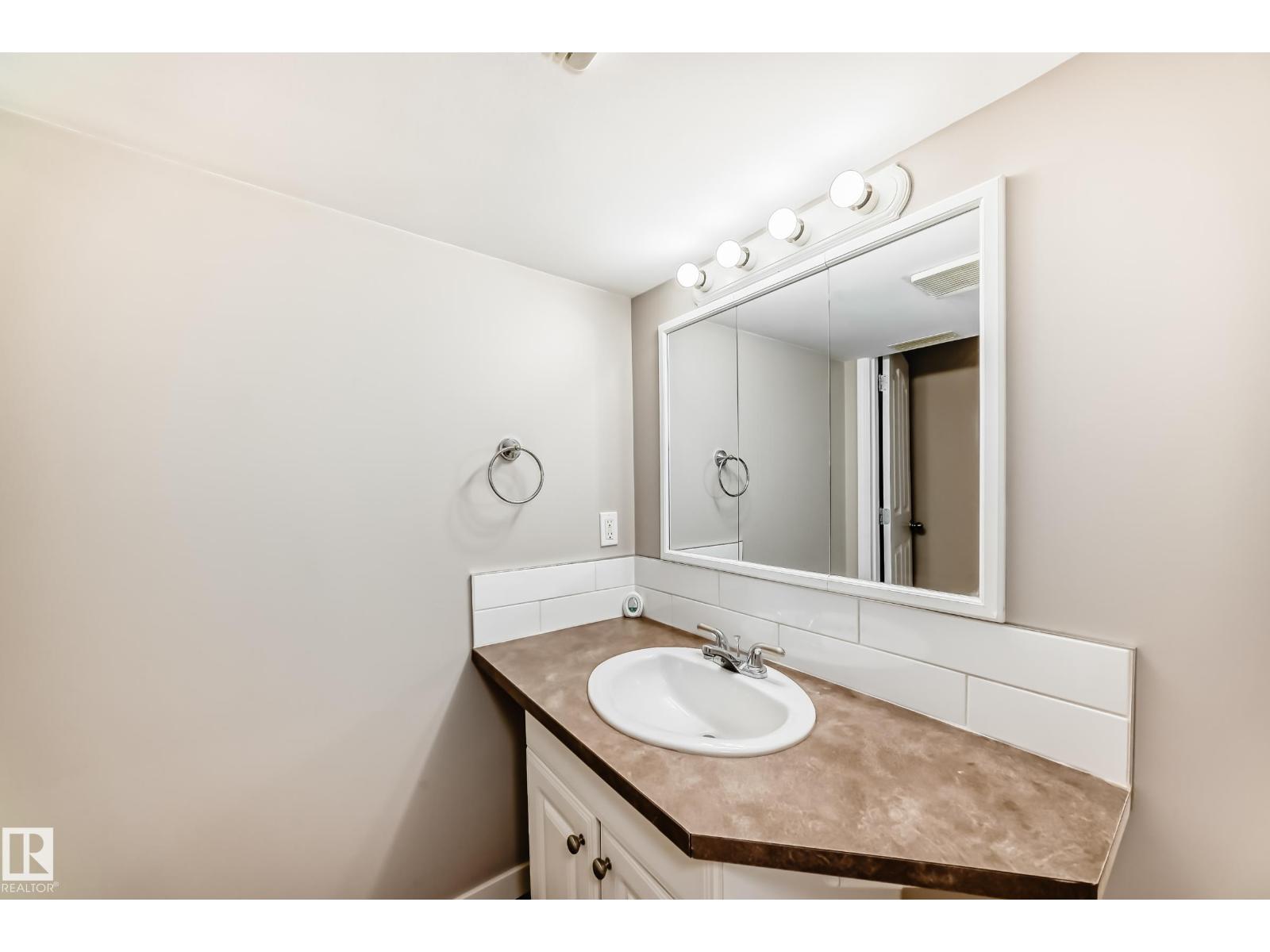 10327 150 ST NW, Edmonton