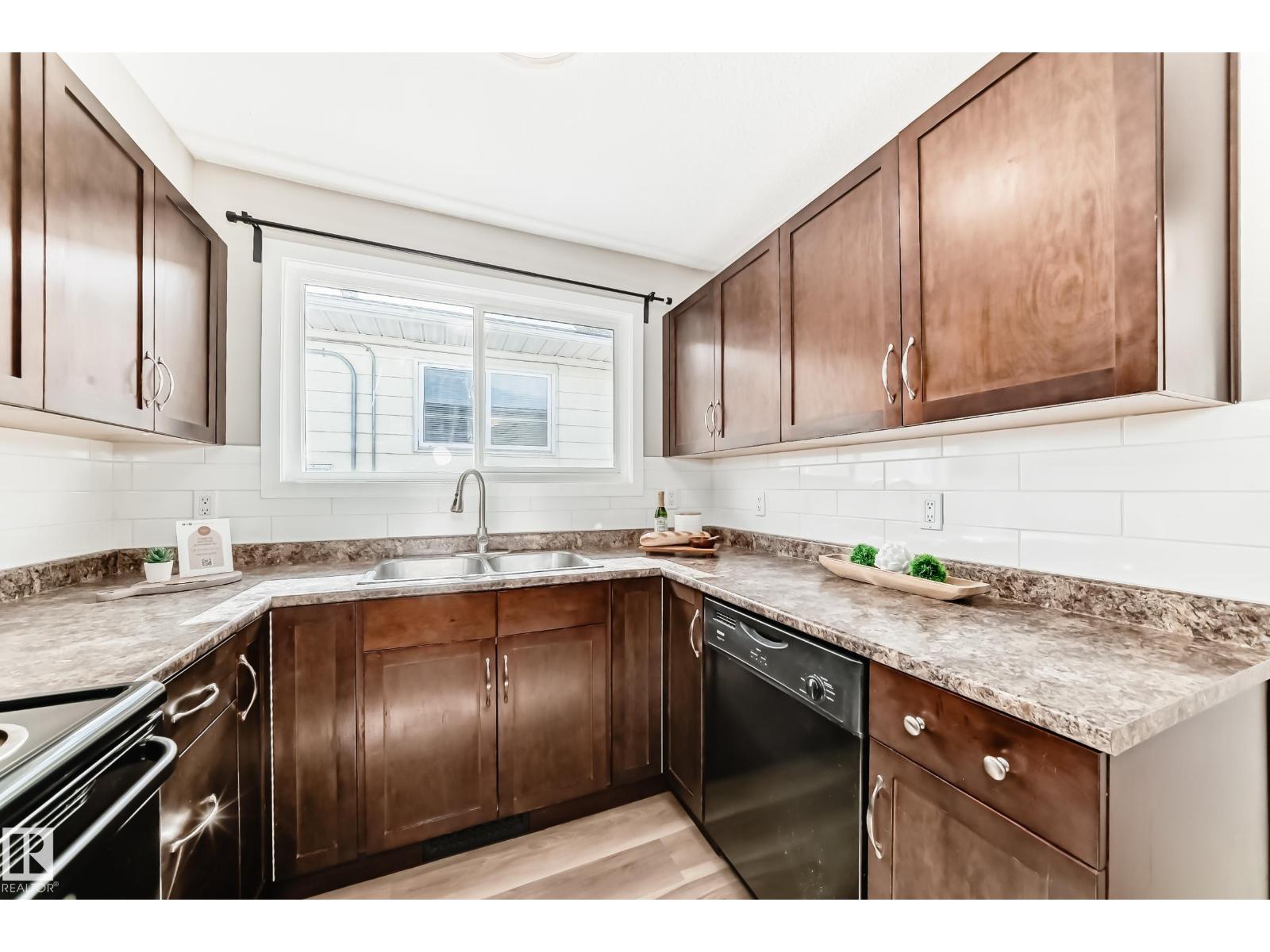 10327 150 ST NW - 9