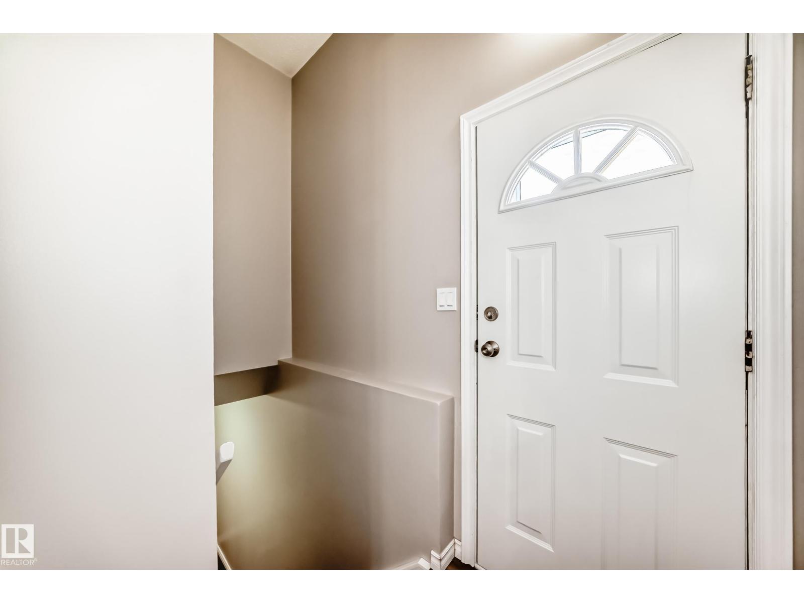 10329 150 ST NW - 26