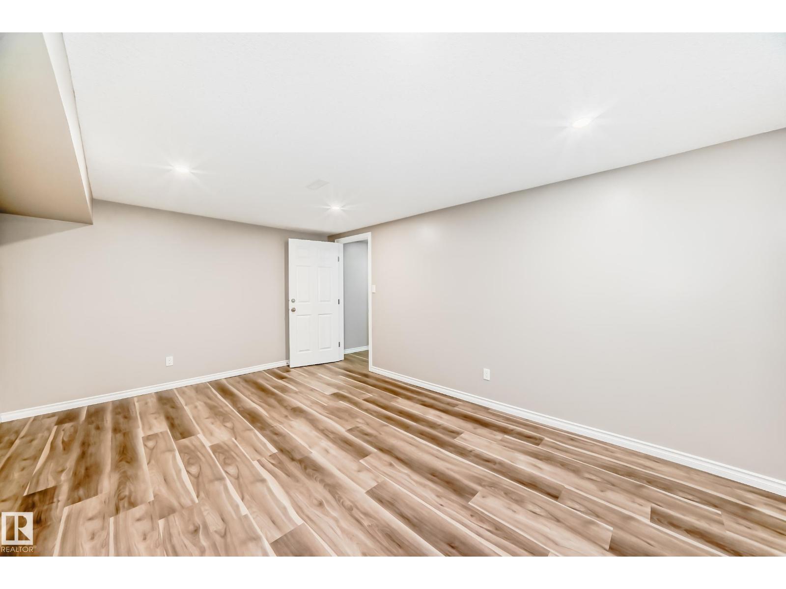 10329 150 ST NW, Edmonton