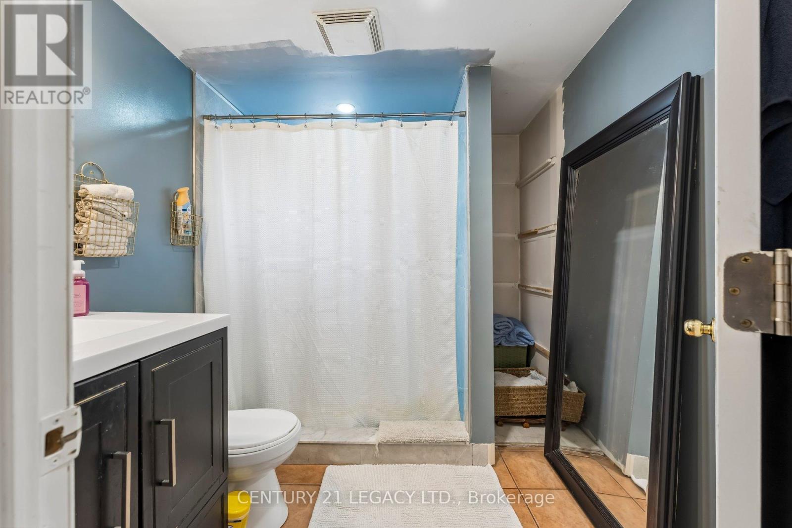 34 CUMBERLAND DRIVE - 36